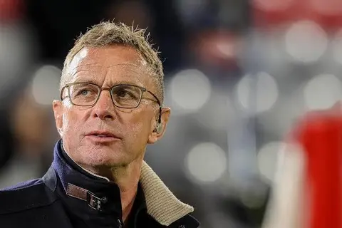 قطع الطريق على ميلان.. النمسا تجدد عقد رالف رانجنيك